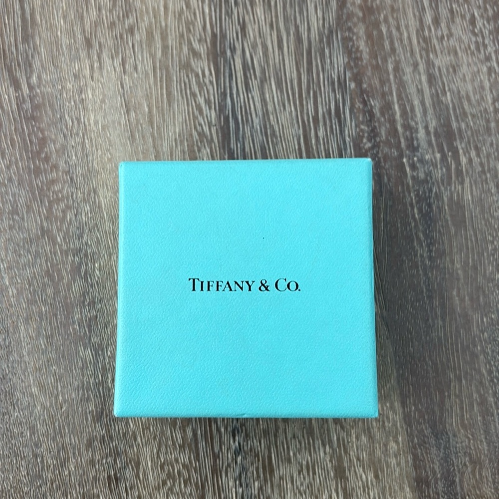 Tiffany & Co. Signature Box